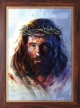 Obraz religijny Jezus Chrystus Ecce Homo w ramie drewnianej ze złotym paskiem