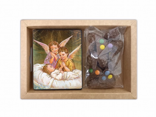 Zestaw upominkowy na Chrzest, ikona Anioł Stróż ze słodyczami - serduszka w czekoladzie z cukierkami