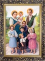 Obraz religijny Błogosławiona Rodzina Ulmów w ramie ornamentowej