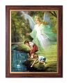 Obraz religijny dla dzieci Anioł Stróż w ramie drewnianej ze złotym paskiem