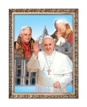 Obraz religijny Święty Jan Paweł II, Papież Benedykt XVI i Papież Franciszek w ramie z ornamentem
